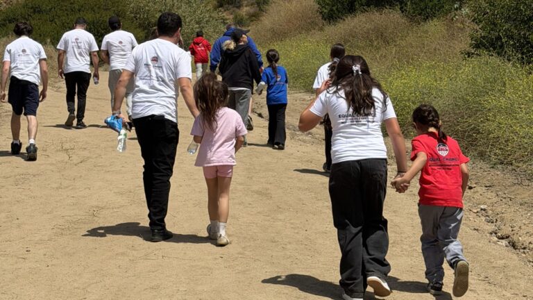 get involved volunteer and support la’s free boxing foundation